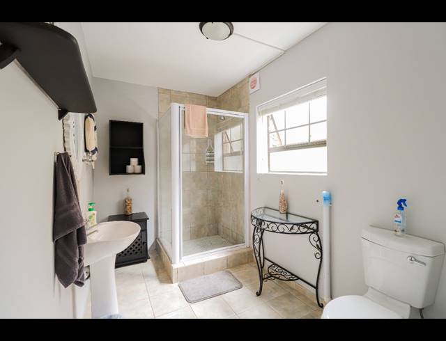 10 BEDROOM FREEHOLD FOR SALE IN DANA BAY